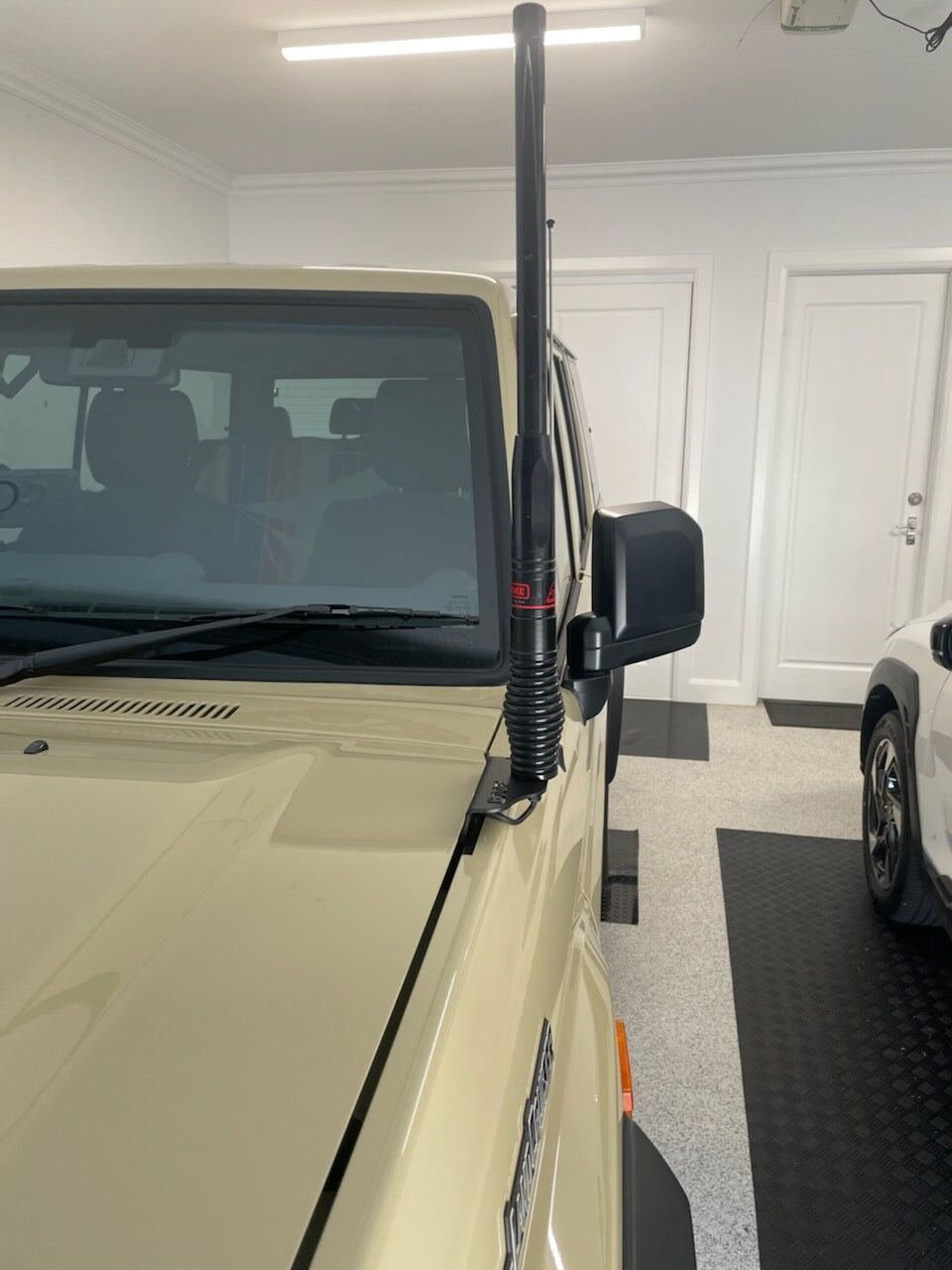GMF 174P-FB UHF Antenna Fender Bracket To Suit Toyota Land Cruiser LC76 / LC79 2024+ Passenger Side