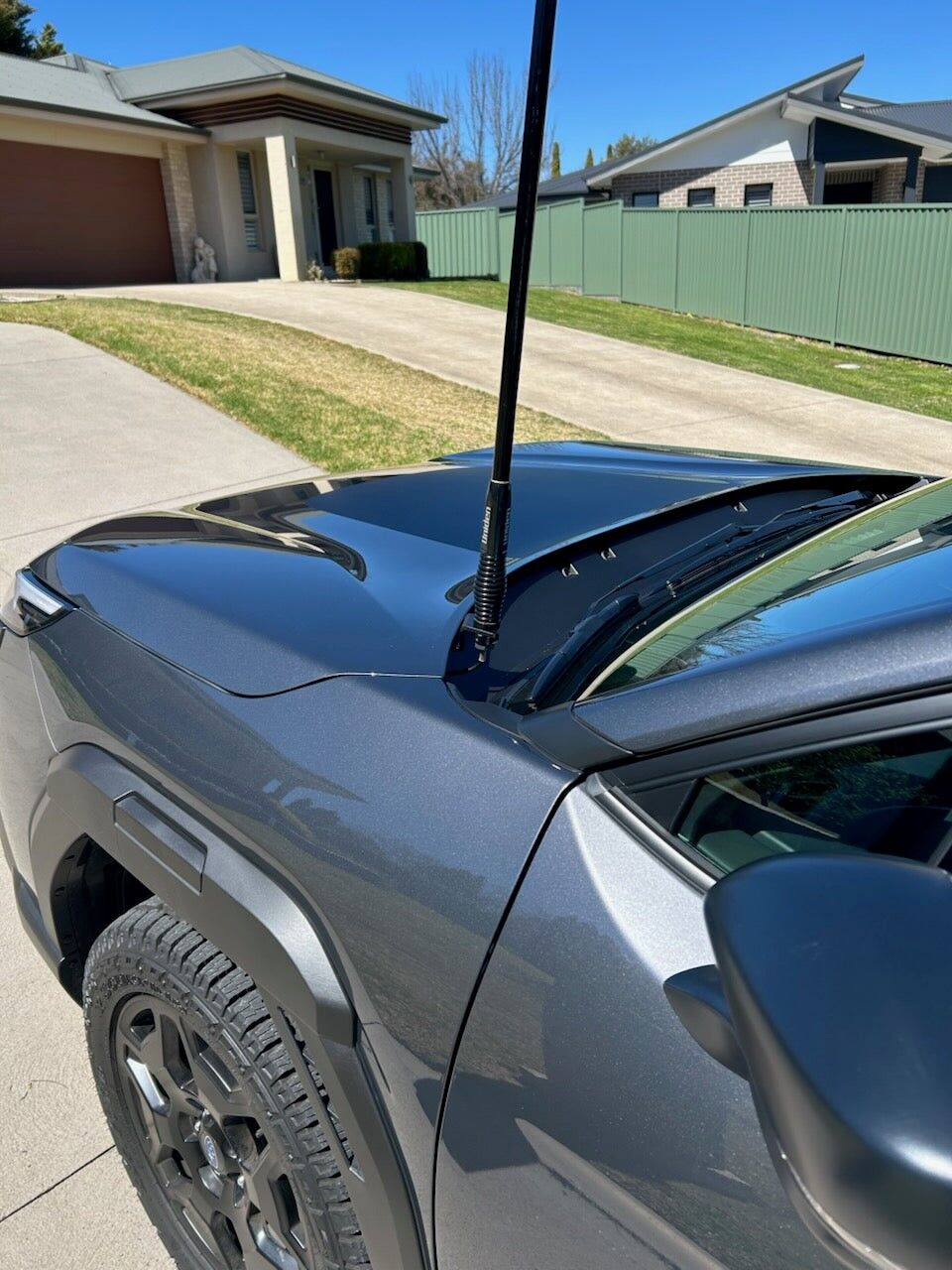 GMF 274P-BB UHF Antenna Bonnet Bracket To Suit Subaru Outback 2025.5+ Passenger Side