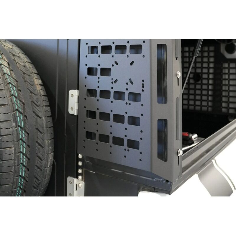Alu-Cab Rear Exterior Molle Plate Dual/Extra Cab CC2-A-MP