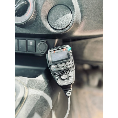 GMF 234-HP UHF Handpiece Holder To Suit Toyota Hilux N80 2015+